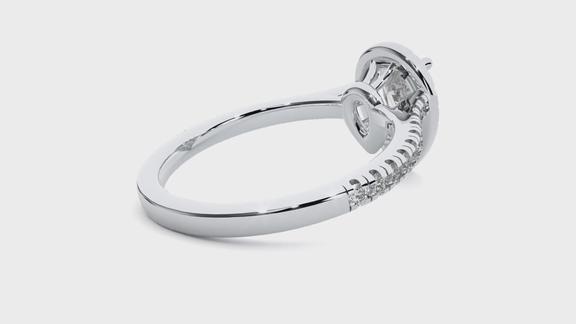 Rumi Diamond Halo Ring